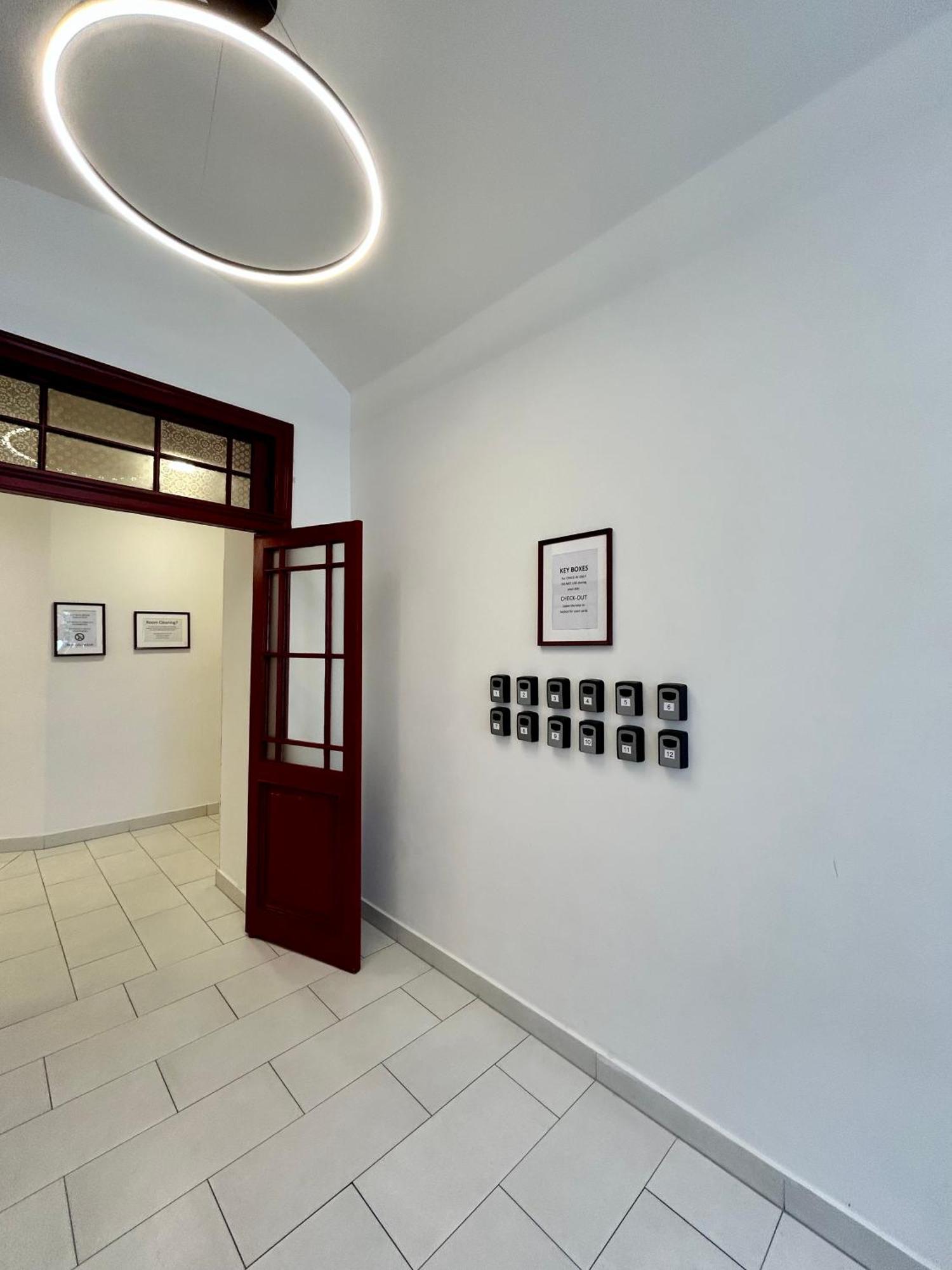 Figaro Suites Praga Exterior foto